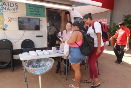 Prefeitura e Shopping de Três Lagoas se unem para celebrar o Dia Internacional da Mulher com ação de saúde