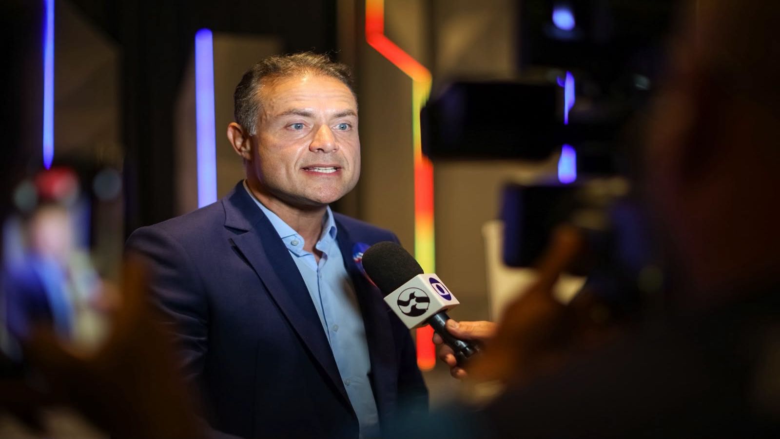 RENAN FILHO SUPERA JHC MAIS UMA VEZ E DOMINA O DEBATE NA GLOBO 