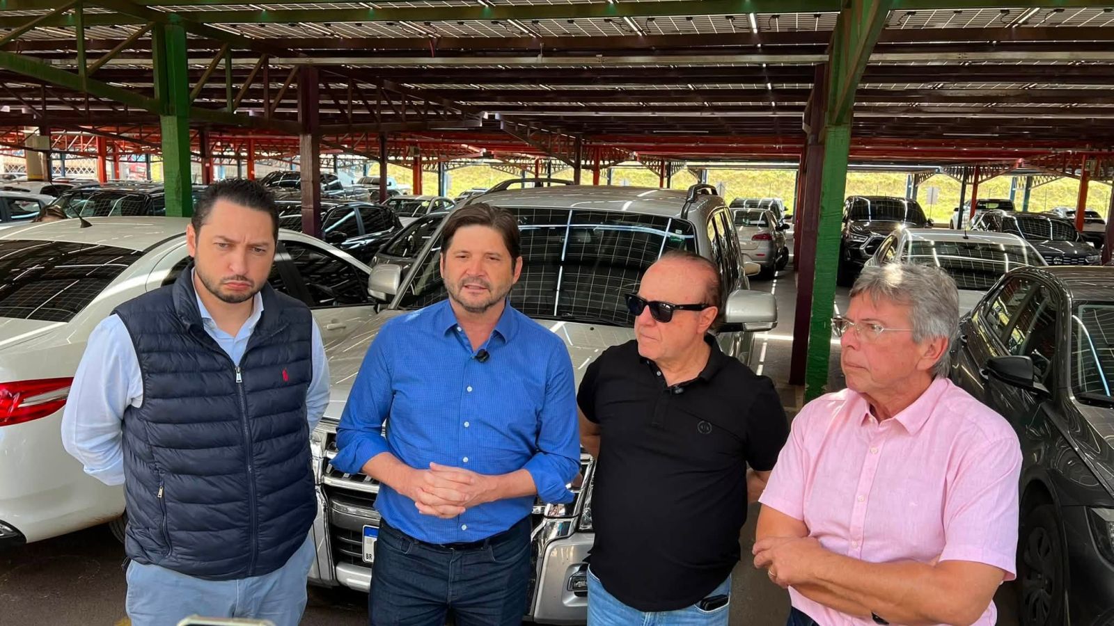 Mário Celso recepciona André do Prado candidato ao Senado no Oeste Plaza Shopping em Andradina