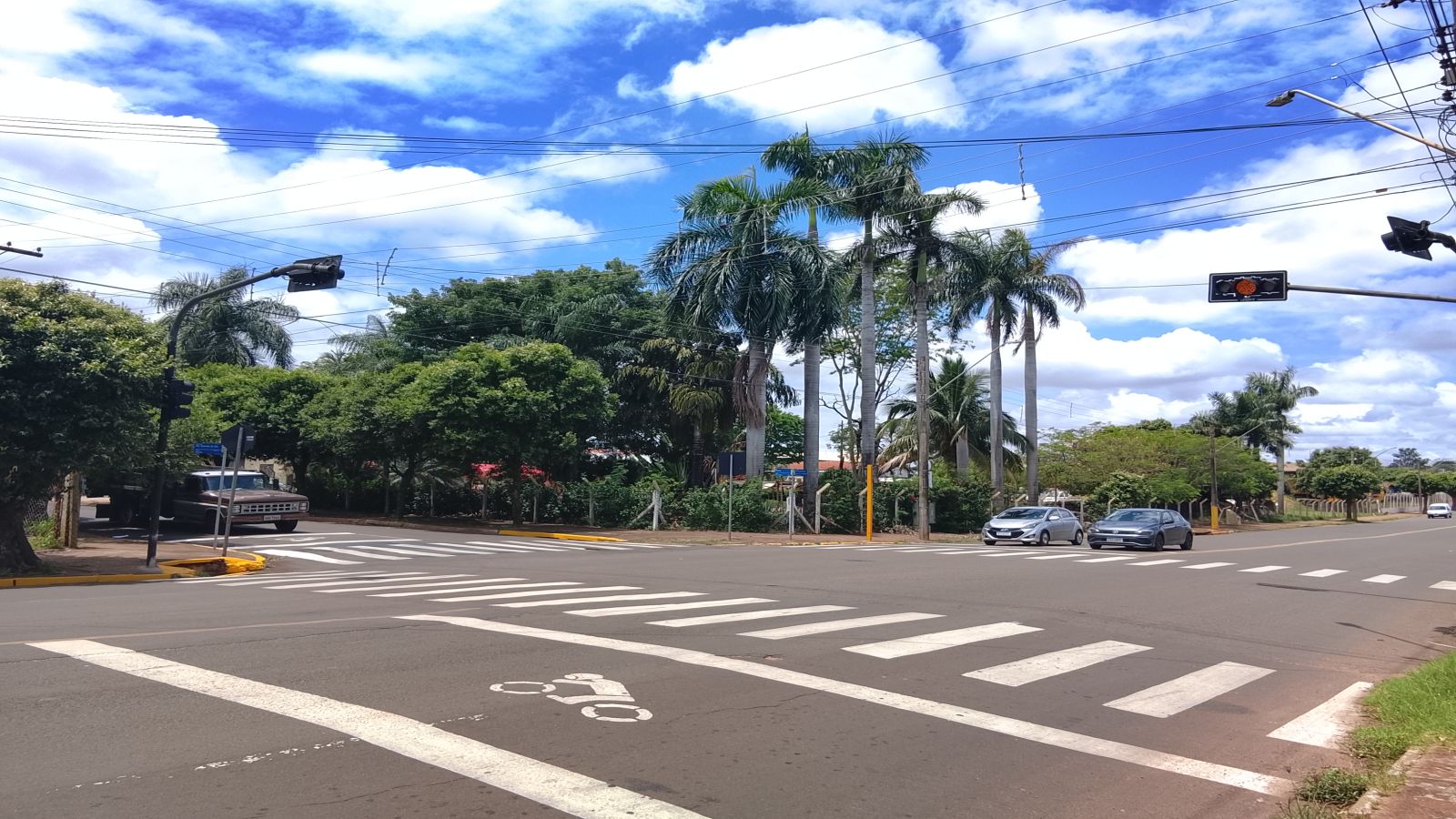 Pedido do vereador Rodarte de um semáforo na Av. Rio Grande do Sul com rua Paraíba é atendido pelo Governo de Andradina 