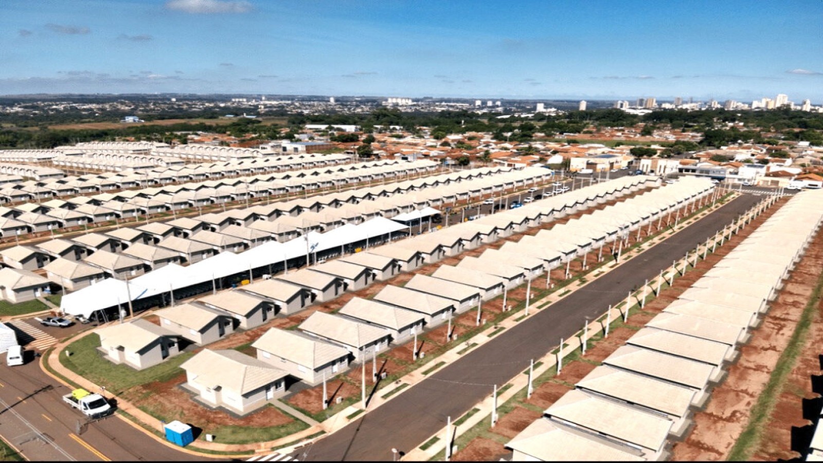 Casa Paulista ajuda quase 600 famílias a realizarem o sonho da casa própria em Araçatuba