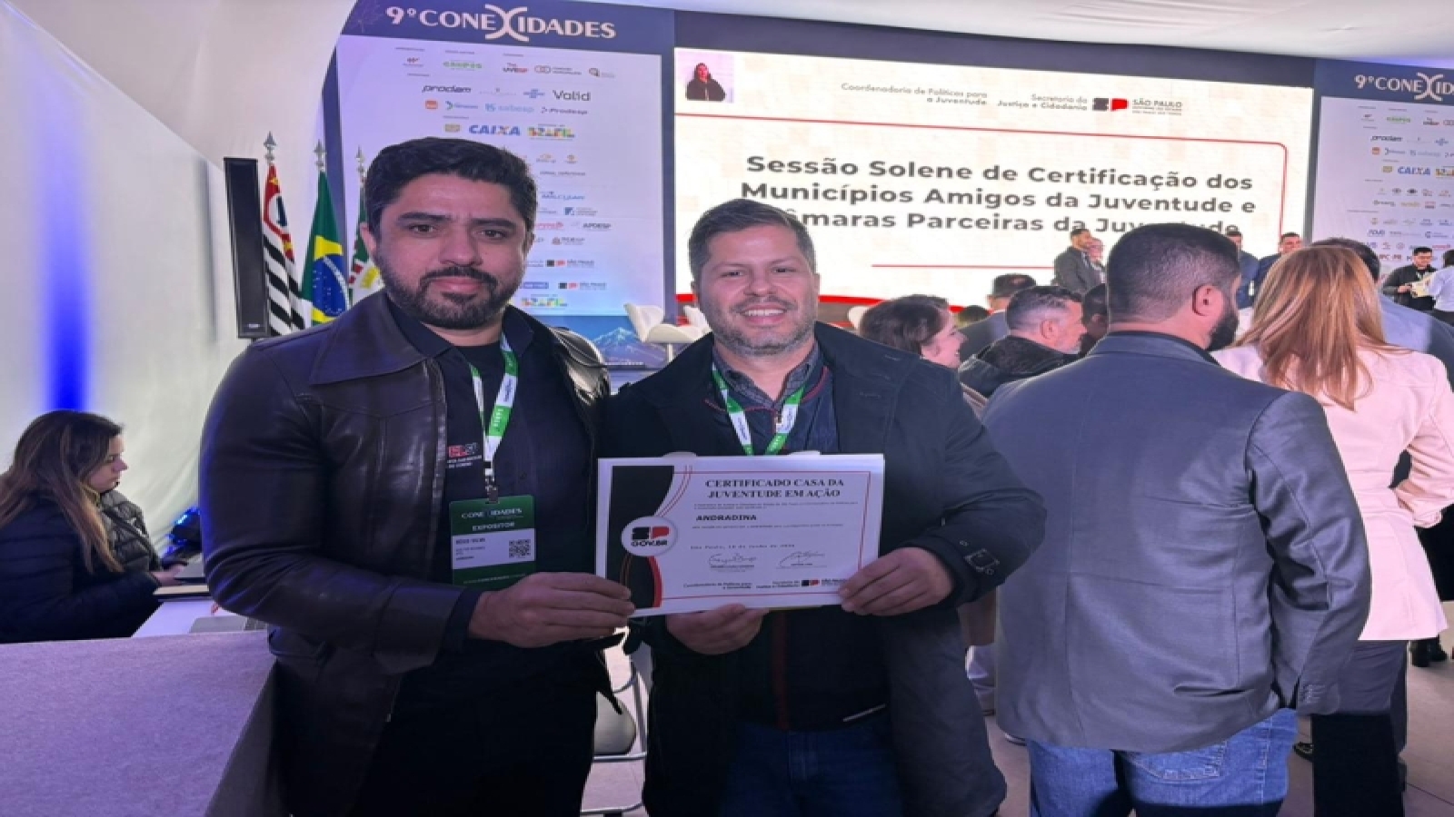 Câmara de Andradina recebe certificado "Câmara Parceira da Juventude" do Governo Do Estado